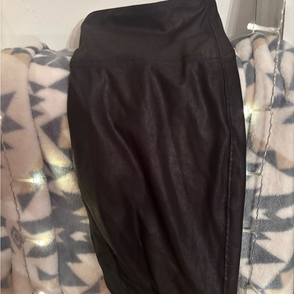 Shinestar Sparkling Black Faux Leather Leggings